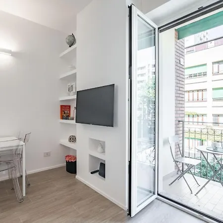 公寓 Easylife - Milano- Privata Angera 10s -